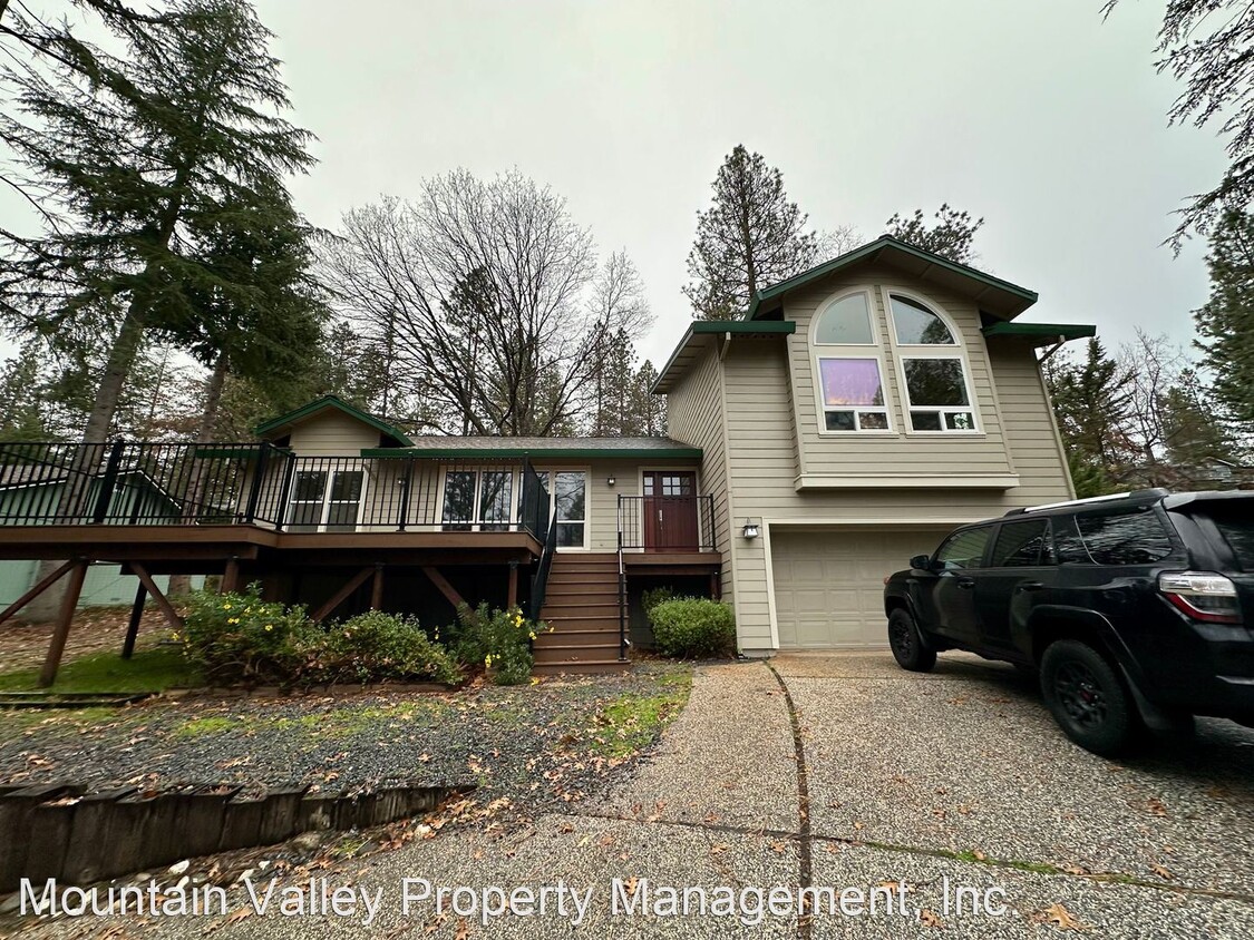 Primary Photo - 4 br, 3 bath House - 11602 Bernadine Court