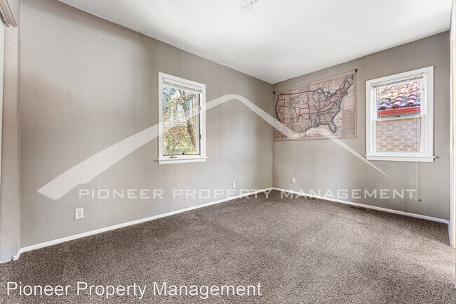 Foto del edificio - 2 br, 2 bath House - 2255 S Gilpin St