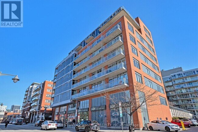 Building Photo - 340 McLeod St