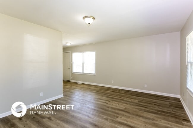 Building Photo - 4507 Thrush Dr