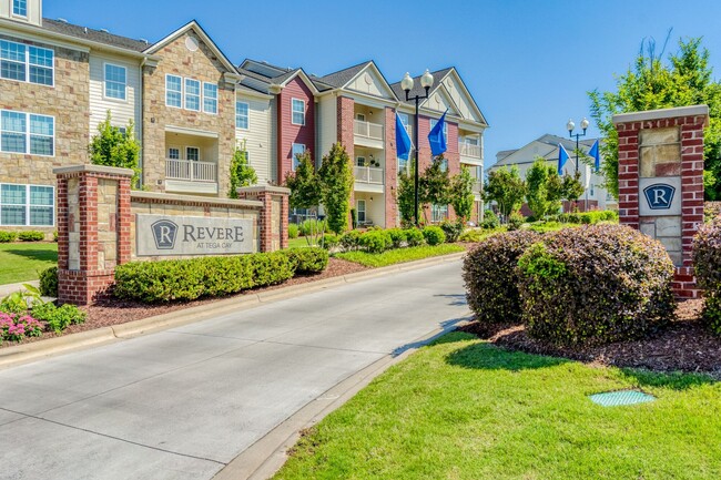 Foto del edificio - Revere at Tega Cay