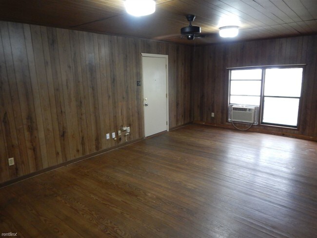 Foto del edificio - 2 br, 1 bath House - 1888 FM 1696