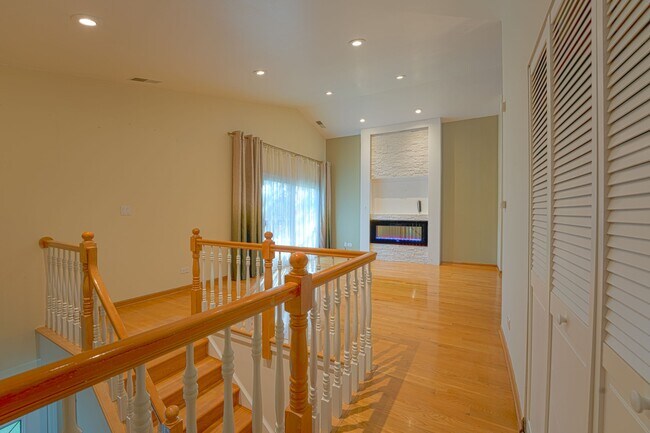Living Room - 1320 Longacre Ln