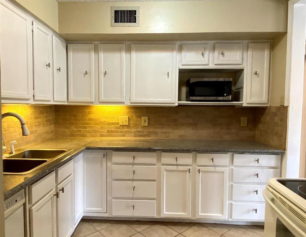 Foto principal - 15151 Berry Trail