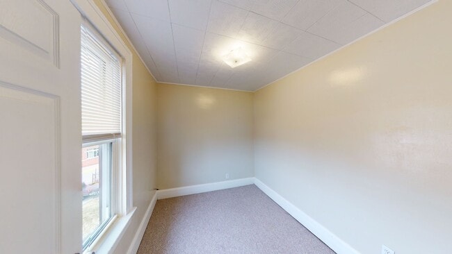 Building Photo - 3-Bedroom, 1-Bath Single-Family Home for Rent in Butler