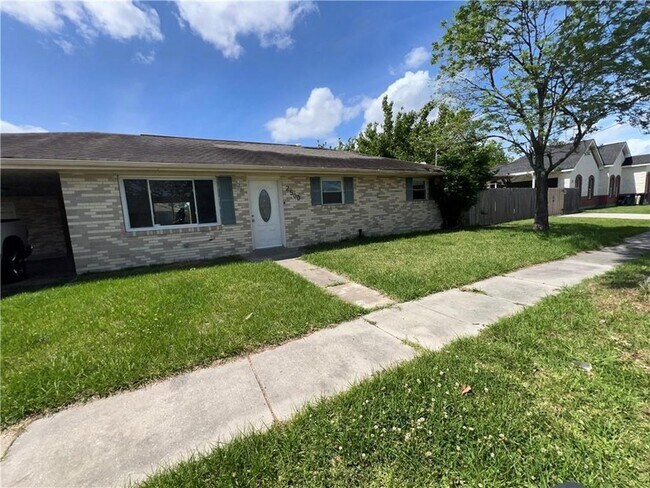 Foto del edificio - 2500 Campagna Dr