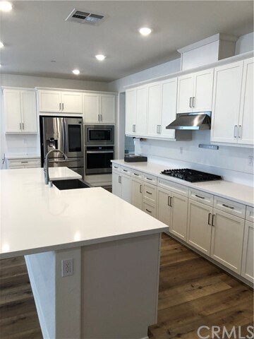 Building Photo - 26622 Verna Ct