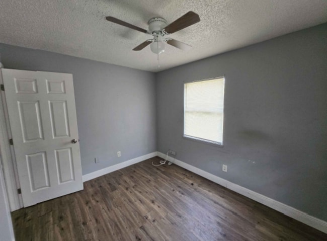 Foto del edificio - 3216 N 48th St