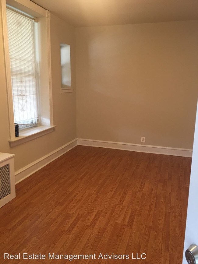 Foto del edificio - 831 N 63rd St
