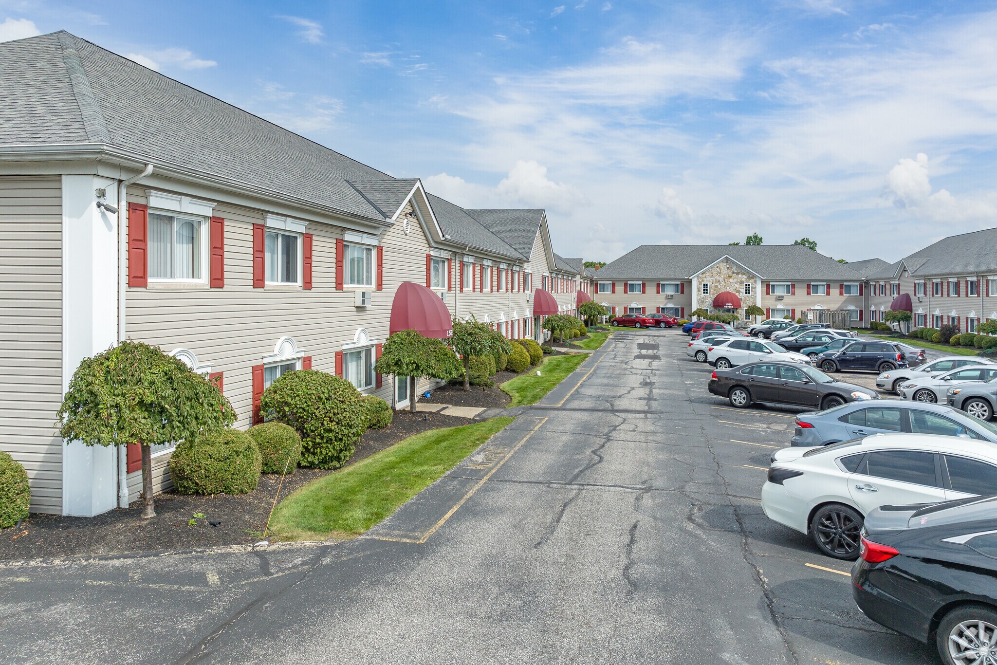 Weeping Cherry Village – photo 2