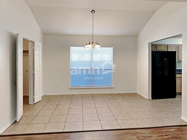 Building Photo - 7321 Avington Way