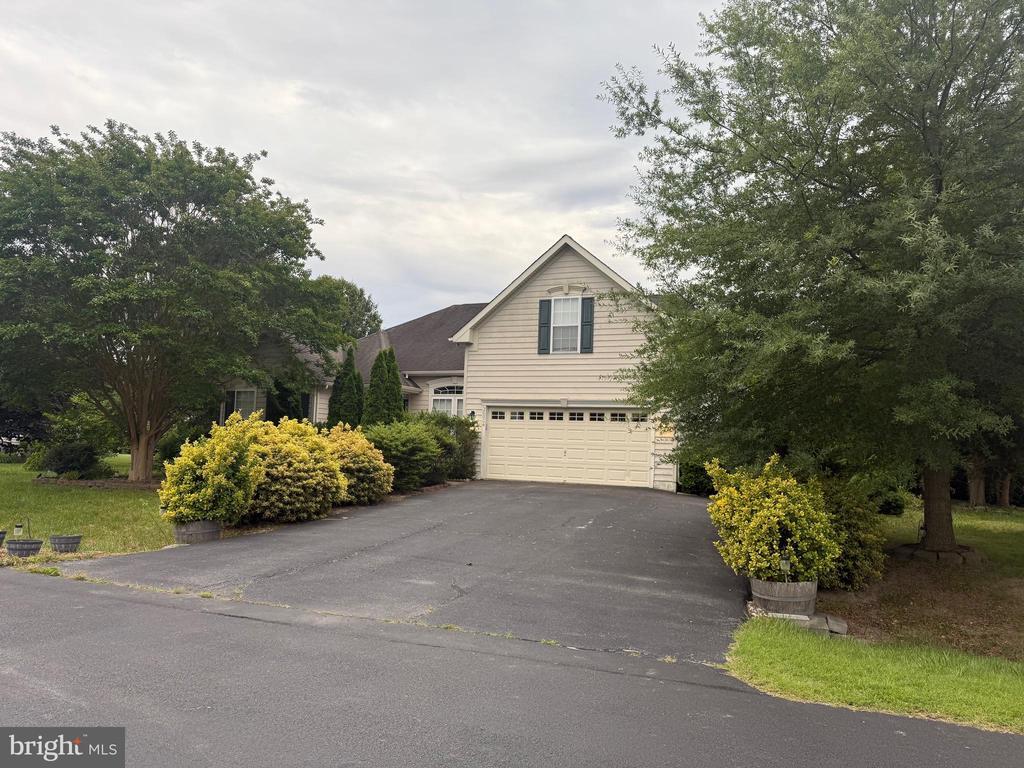 Foto principal - 26034 Ashcroft Dr