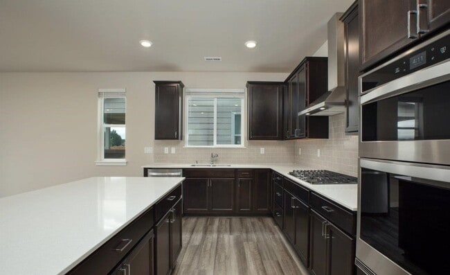 Foto del edificio - Do Not Miss This One! Beautiful House, Great Area!