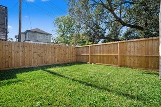 Building Photo - 3521 Avenue N 1/2 Rear