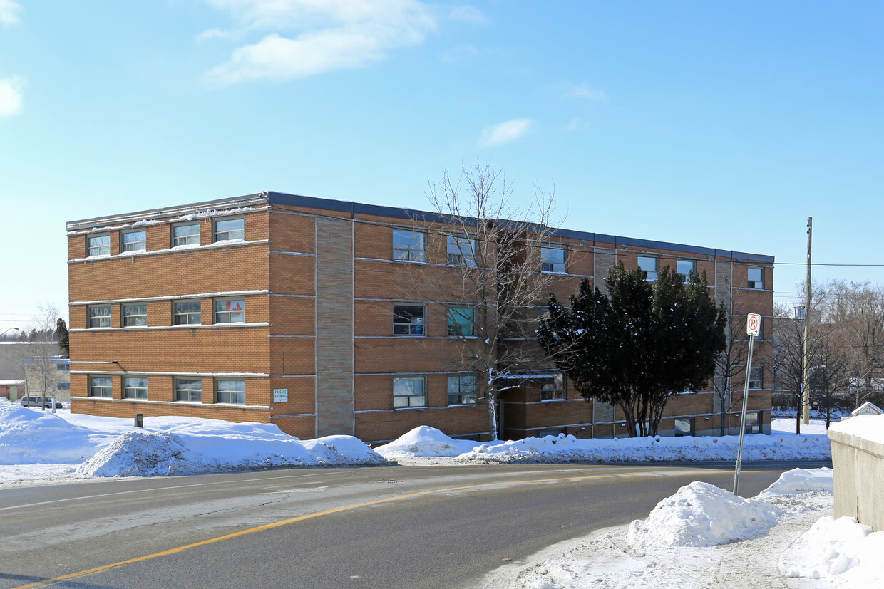 Photo principale - 21 Stirling Ave S