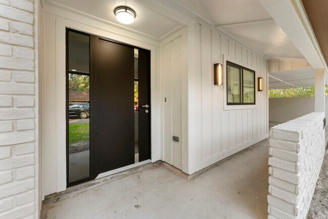 Foto del edificio - 2610 N Red Cedar Cir