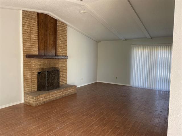 Foto del edificio - 2921 Village Crest Cir