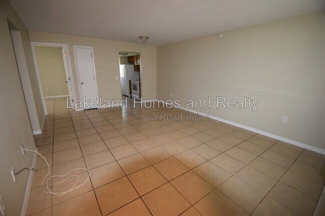 Building Photo - 2237 Bordeau Ct