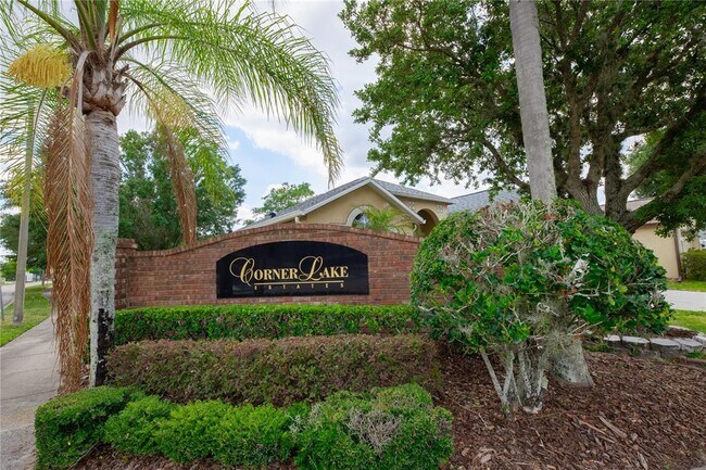 Foto del edificio - 16686 Corner Cove Way