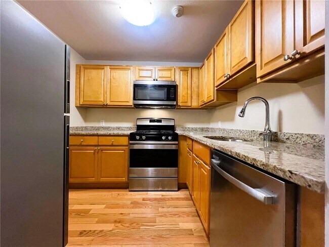 Foto del edificio - 395 Mendon Rd