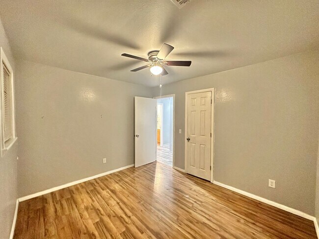 Foto del edificio - Charming 3 Beds 1 Bath-Muskogee