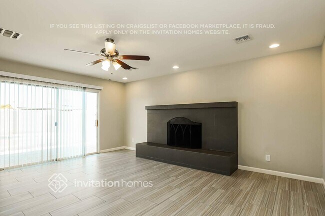 Foto del edificio - 2520 E Manhatton Dr