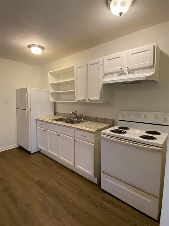 Primary Photo - 5523 Avenue O 1/2