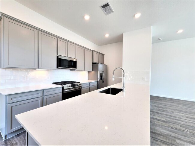 Foto del edificio - 905 Lars Trek Trail