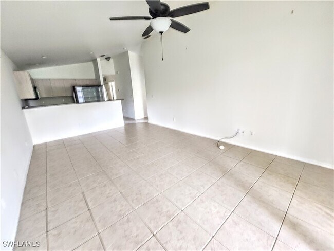 Foto del edificio - 1418 SE 24th Ave