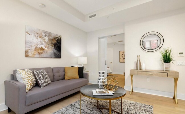 Foto del edificio - Navy Yard Luxury 1 Bedroom Condo at the Av...