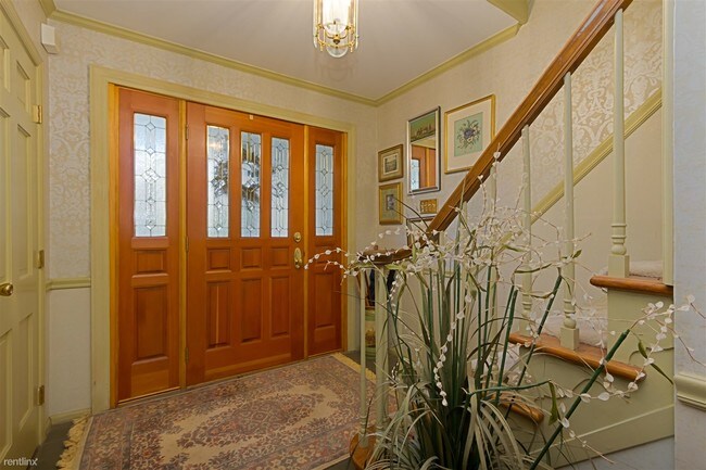 Building Photo - 153 Barberry Rd