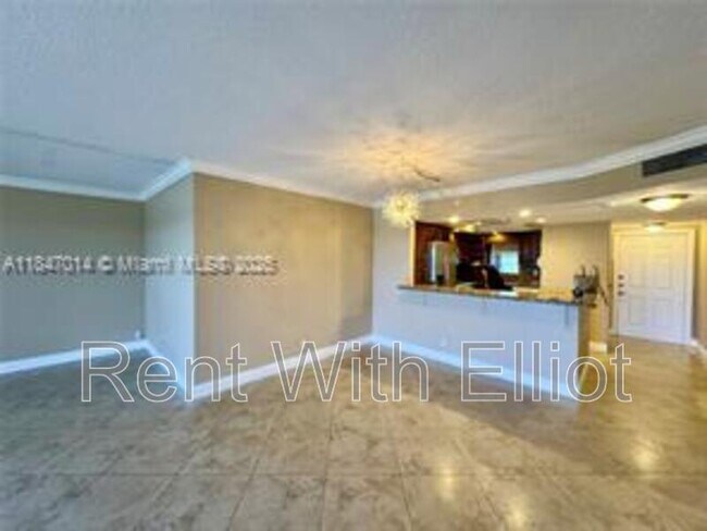 Building Photo - 3100 W Rolling Hills Cir