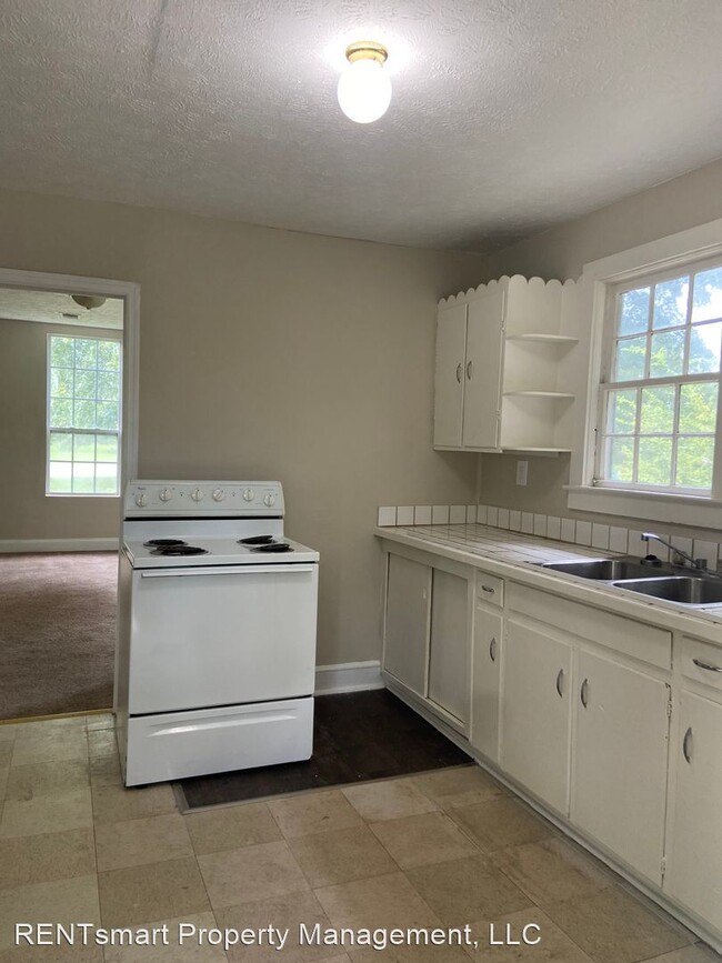 Foto del edificio - 3 br, 1 bath House - 817  24th Street