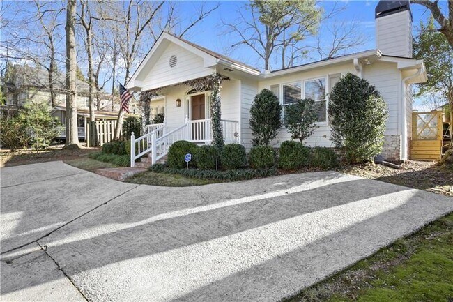 Building Photo - 105 Spruell Springs Rd