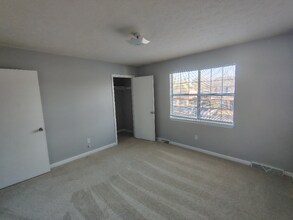 Building Photo - 7 Duiguid Dr