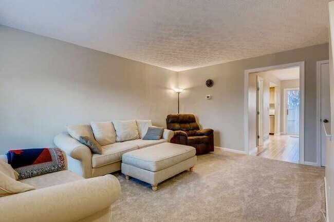 Foto del edificio - 7786 Amberfalls Ct