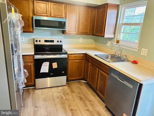 Foto del edificio - 22 Alden Ct