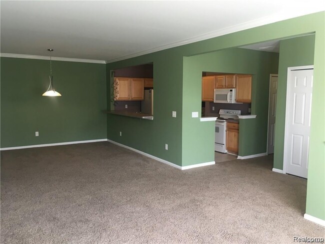 Foto del edificio - 16869 Carriage Way