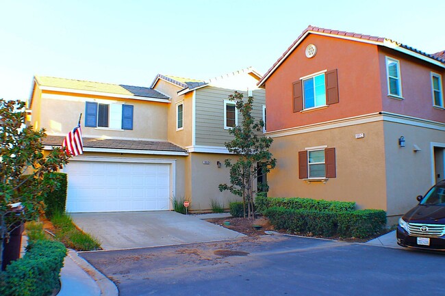 Building Photo - Charming 4 bedroom home for Rent in Beaumont.