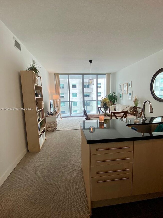 Foto del edificio - 1111 SW 1st Ave