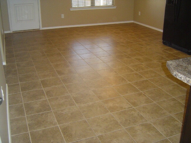 Foto del edificio - 6930 96th St