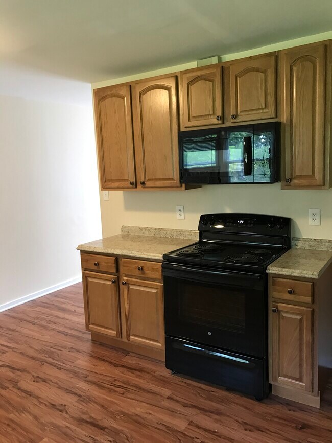 Foto del edificio - 508 Berkshire Ln