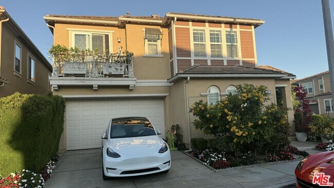 Foto del edificio - 14811 Blossom Ln