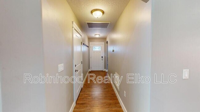 Foto del edificio - 2856 Copper Trail