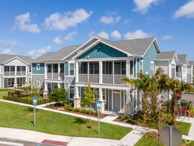 Building Photo - Springs At Port Orange