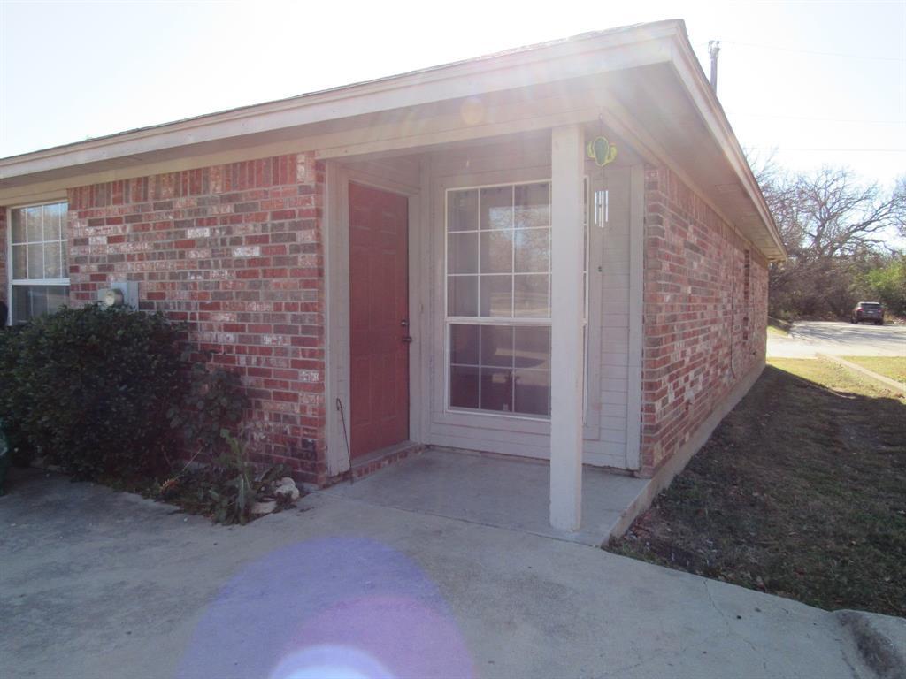 406 Turkey Creek Trail, Bridgeport, TX 76426 Townhome Rentals in