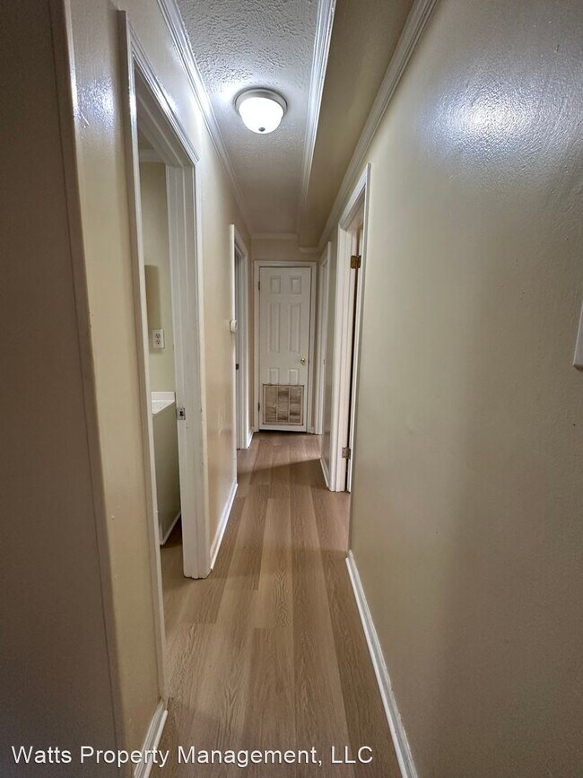 Foto del edificio - 3 br, 1 bath House - 401 Alta Lane