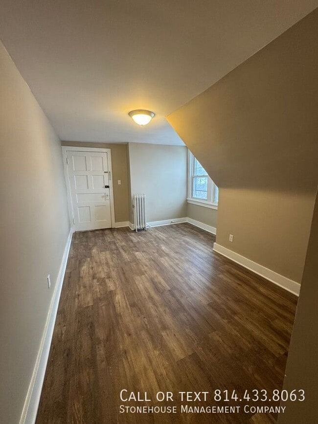 Foto del edificio - 422 West 10-5