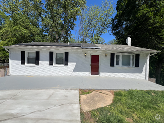 Building Photo - 903 Park Terrace