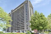 Primary Photo - 12500 Edgewater Dr